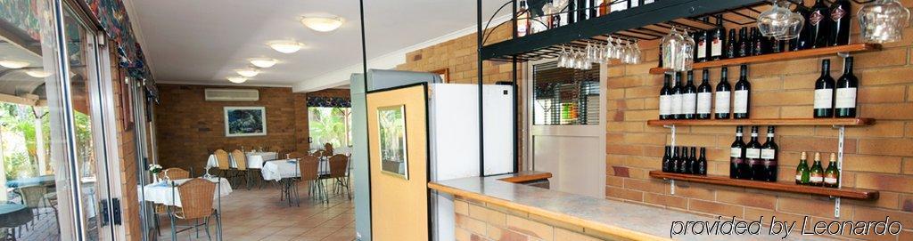 Wild Scotsman Motor Inn Gin Gin Qld Exteriör bild