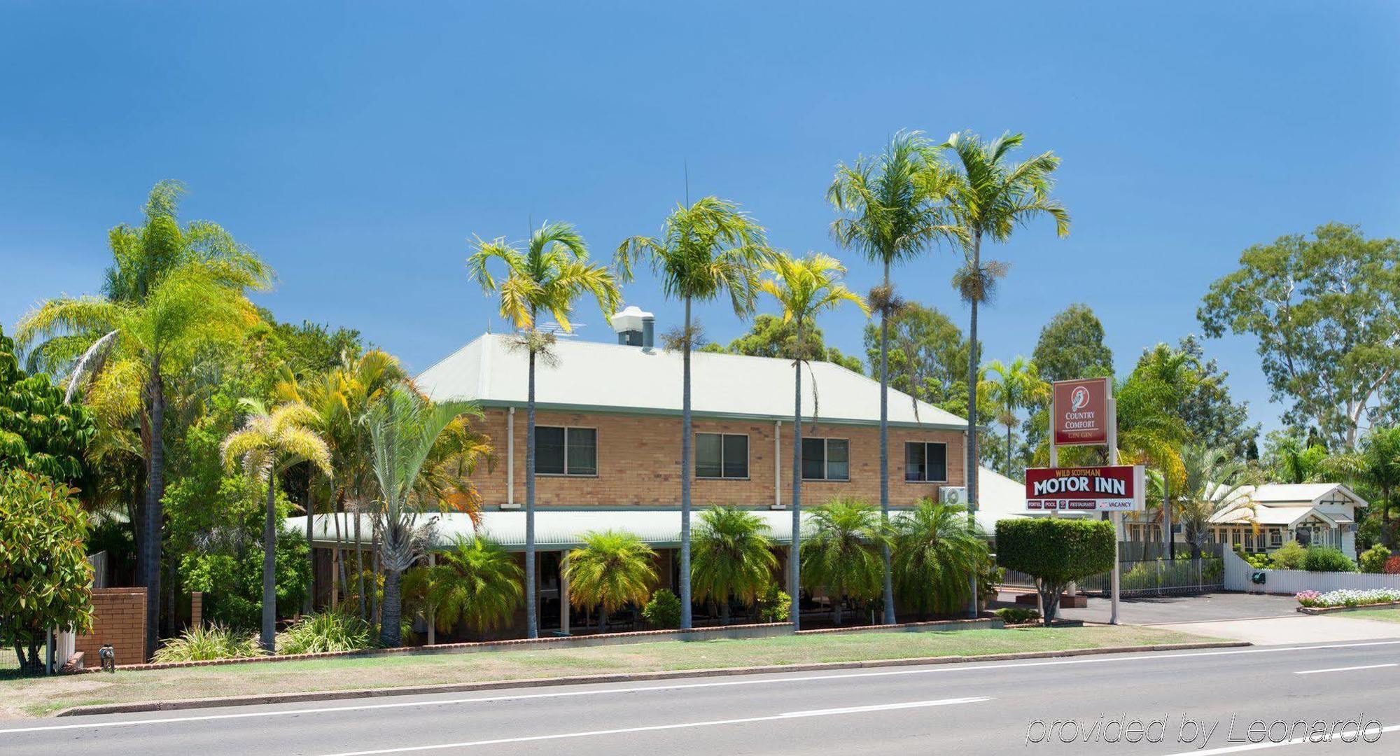 Wild Scotsman Motor Inn Gin Gin Qld Exteriör bild